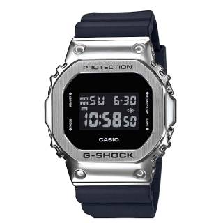 ΡΟΛΟΙ CASIO  GM-5600-1ER CASIO G-SHOCK Chronograph Black Rubber Strap